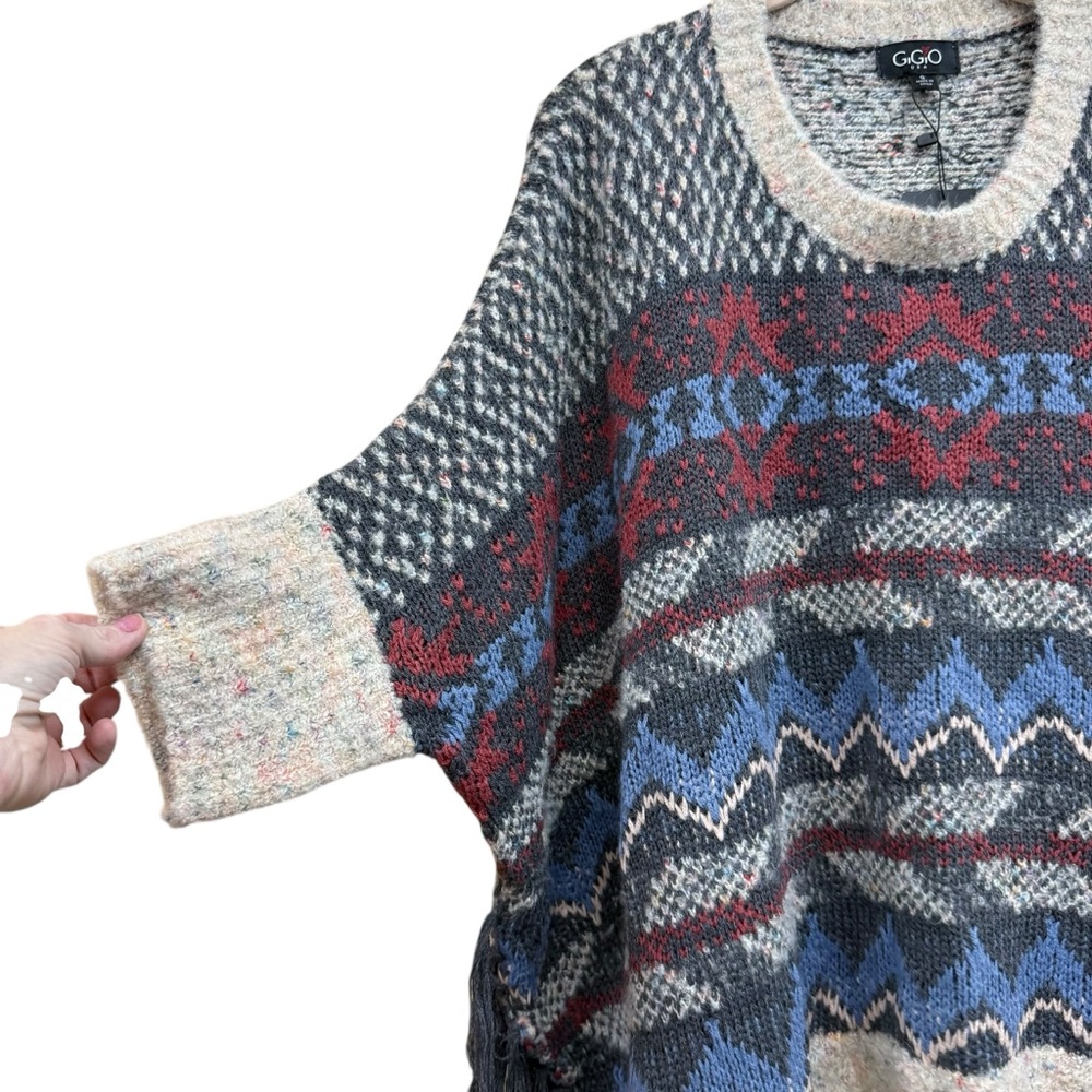 GiGiO USA Women's Blue Patterned Poncho sweater Sz Small Brand New - Picture 2 of 5